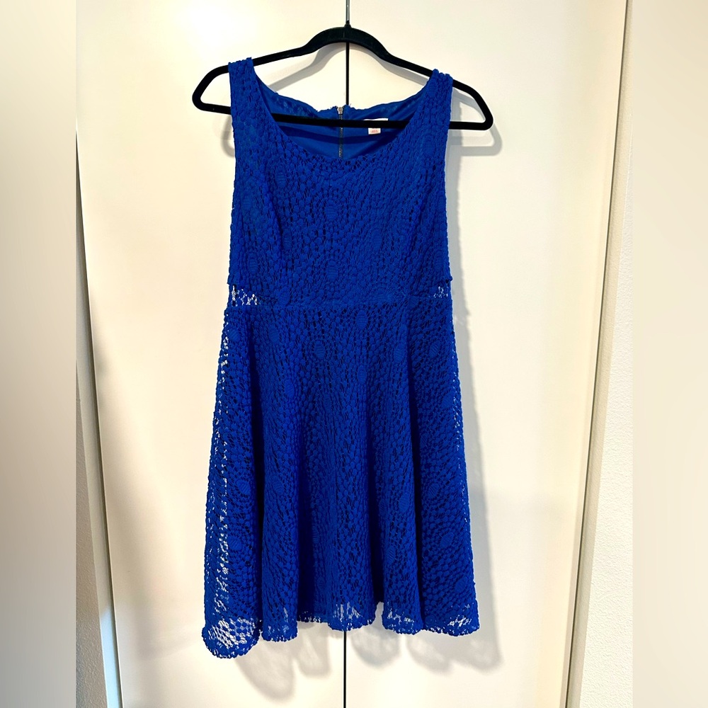 XHILARATION Women's Blue Lace Sleeveless Fit & Flare Dress Size Medium
